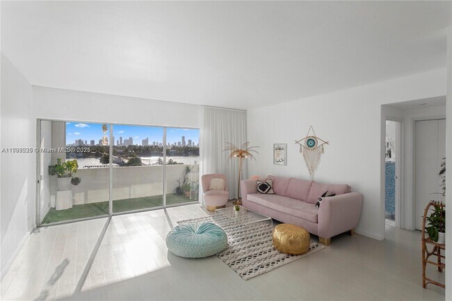 Photo - 3 Island Ave Condo Unit 7E