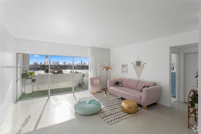 Building Photo - 3 Island Ave Unit 7E Rental