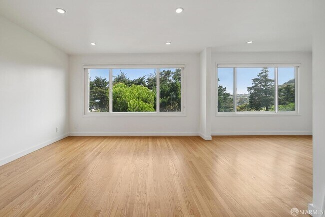Photo - 74 Sunview Dr