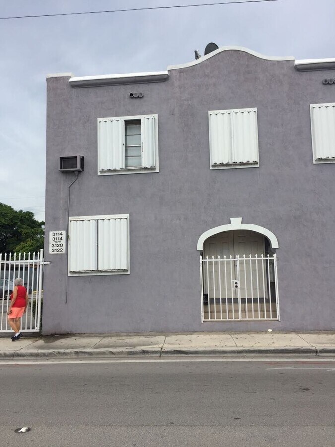 Photo - 3120 NW 22nd Ave Apartments Unit OJM RR Corp