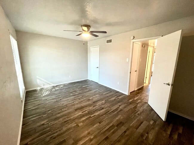 Photo - Texas Apartments