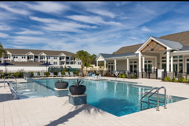 Photo - The Pointe at Palm Bay Apartments