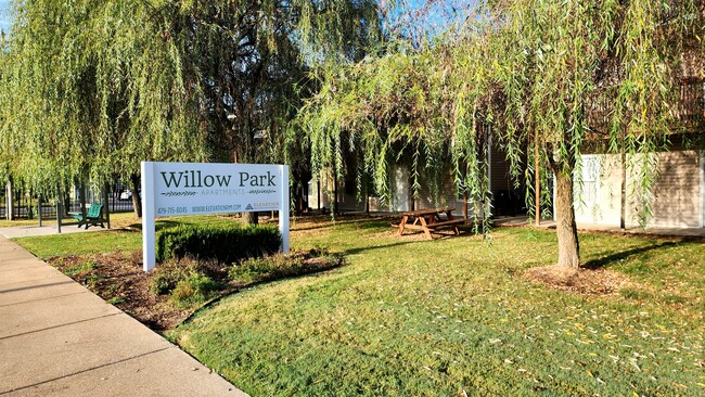 Willow Park Apartments - CALL FOR NEW SUMM... - Willow Park Apartments - CALL FOR NEW SUMM...