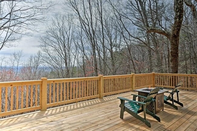 Photo - 185 Alpine Dr
