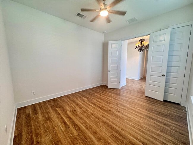 2605 Brushwood Mdw