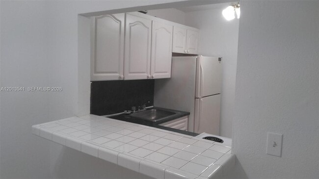1441 Lincoln Rd Unit 414