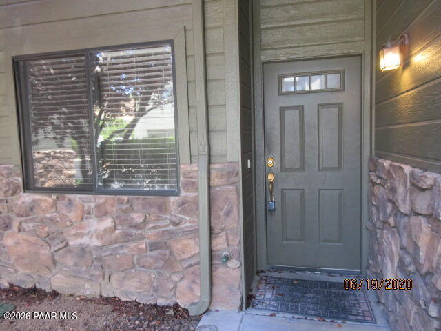 Photo - 1137 Hughes St