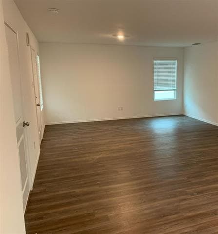 Photo - 5811 Grindstone Dr