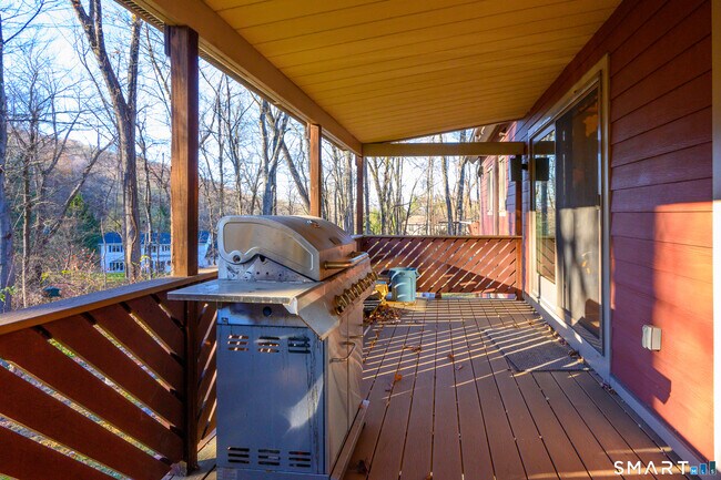 Photo - 7 Candleview Dr