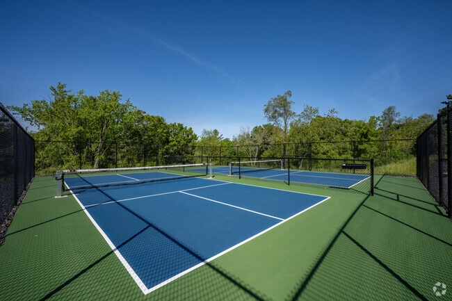 Pickle Ball Courts