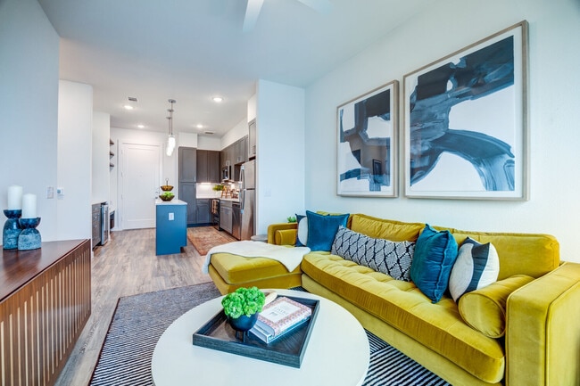Lakeshore Pearl apartments — community photo