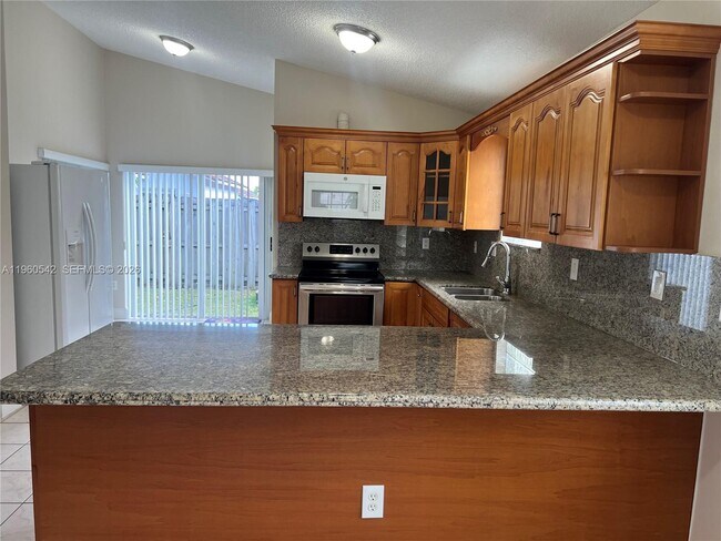 Photo - 14225 SW 149th Ave