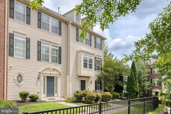 Building Photo - 9301 Paragon Way Rental