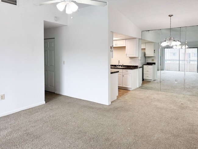 Photo - Tamarind - Renovated 2 Bedroom 2 Bath Condominium