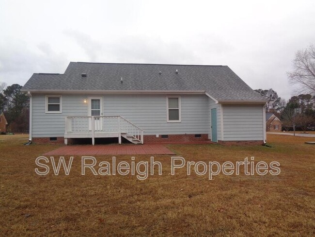 1400 Squire Ridge Dr