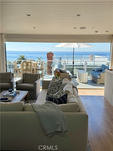 Building Photo - 2427 Silverstrand Ave