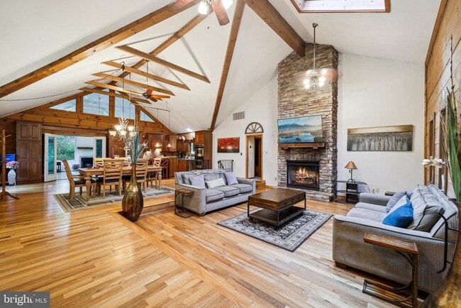 Photo - 8535 Acoustic Ln