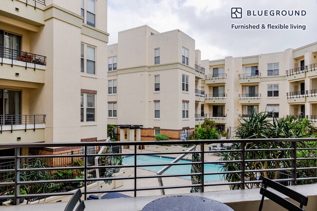 Photo - 25 S Oak Knoll Ave Unidad FL3-ID1315