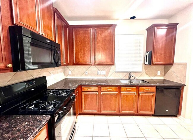 Photo - 10511 Rustling Villas Ln