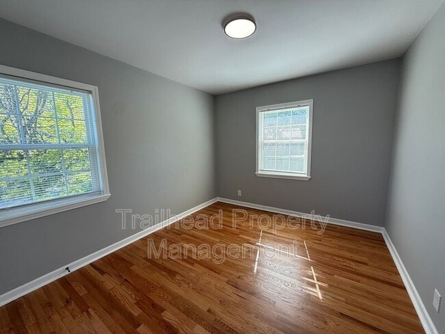 Photo - 6401 Brookside Rd