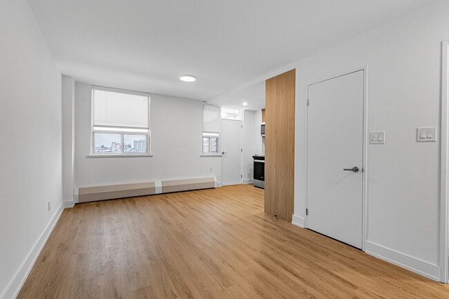 Photo - 115 Tyndall Ave