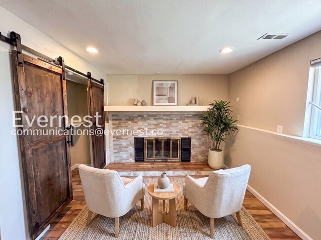 Photo - 6980 Goldfield Dr