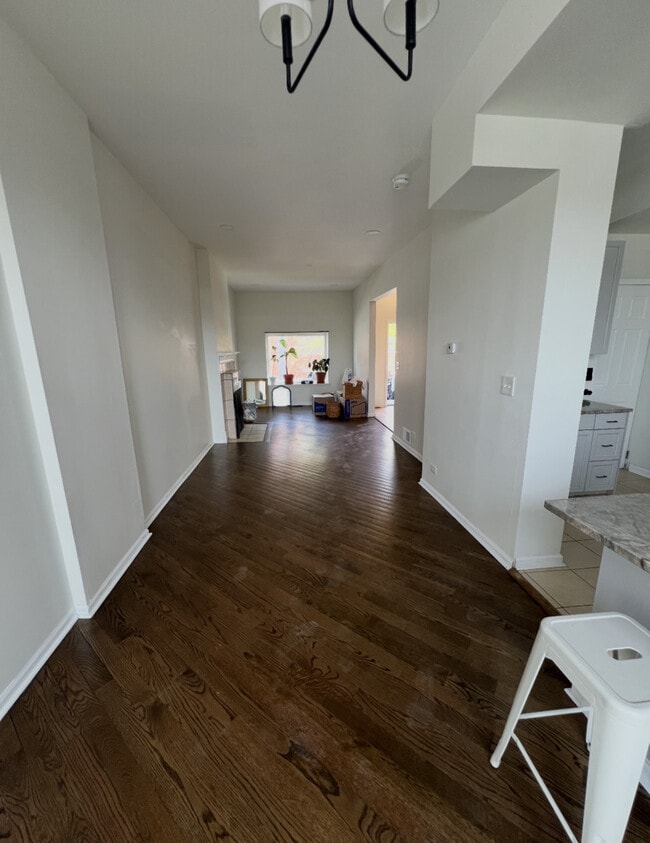 Photo - 326 N Francisco Ave