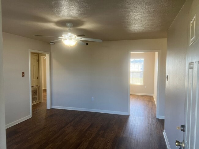 Photo - 3 Bed 2 Bath Home