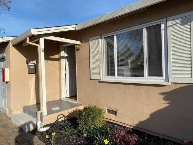 Photo - G2 | 2603-2607 Jefferson Avenue Unit 2607