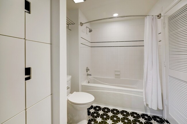 Photo - 201 Main St Unit 6D