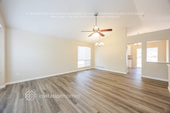 Photo - 6910 Blazing Trail Dr