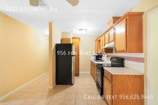 Photo - 1113 S Vermont Ave