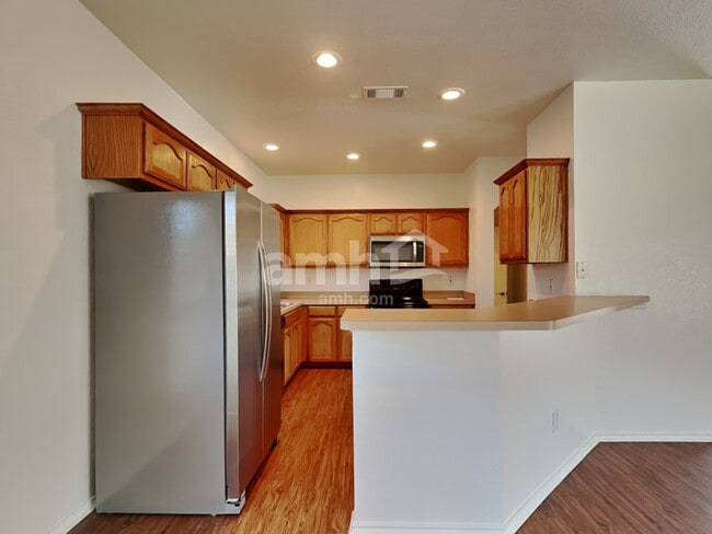 Photo - 1137 Boxwood Dr