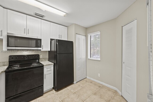 1076 Coral Club Dr Unit 1076