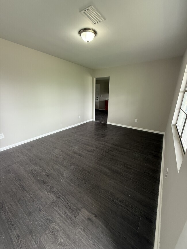 Photo - 1400 Indiana St