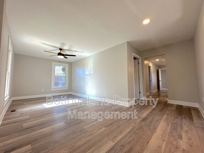 Photo - 51 Ashlyn Dr SE