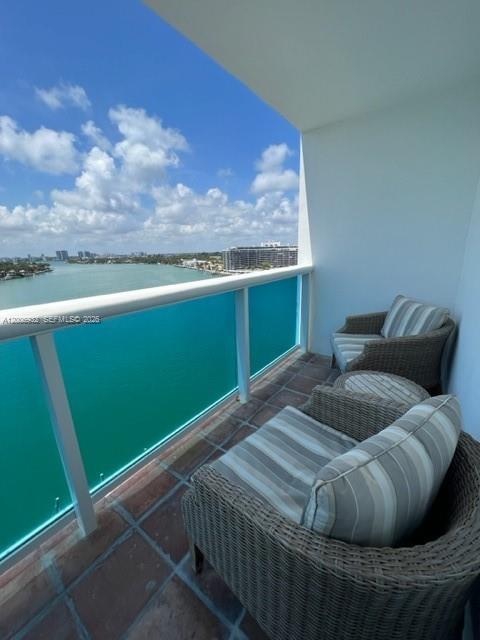 Photo - 6770 Indian Creek Dr Unit 11J