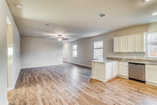 Photo - 7506 Tipton Meadow Way