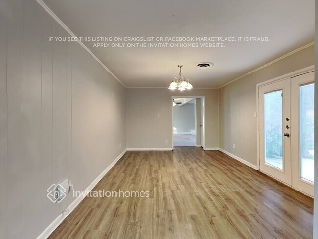 Photo - 5716 Wheaton Dr