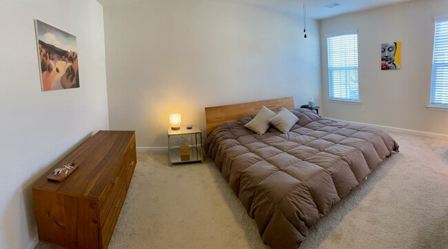 Dormitorio principal - 247 Madison Ln