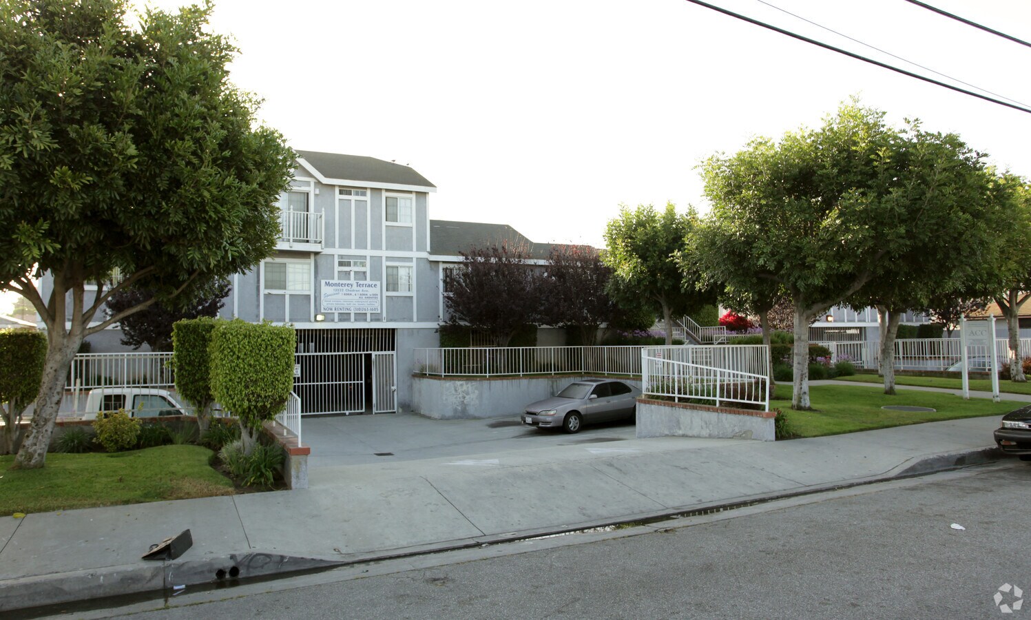 Monterey Terrace - Monterey Terrace Apartments