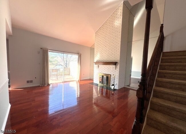 Photo - 64 Goldfinch Dr