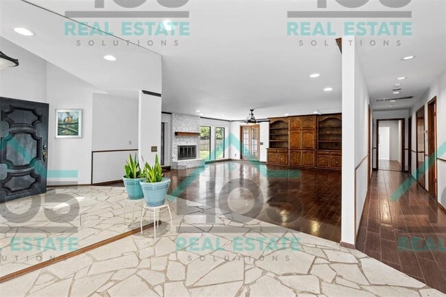 Photo - AMAZING FIND IN MWC