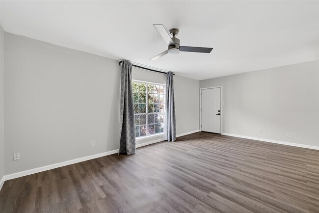 Photo - 1811 Stoney Brook Dr Unit 91