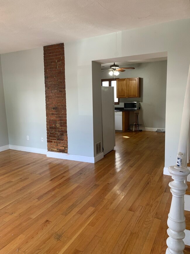 3 Sexton Ct Unit 1