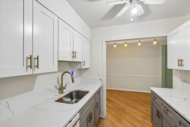 Photo - Bright & Stylish 2BR/1BA Condo in Sought-After Sumner Court in Bethesda