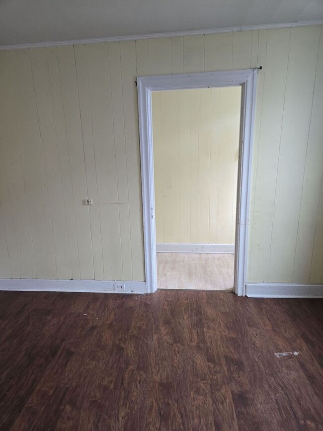 Photo - 2-12 Philadelphia Ave Unidad 4