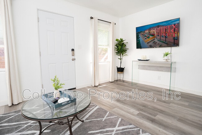 Photo - 3122 Cañon St