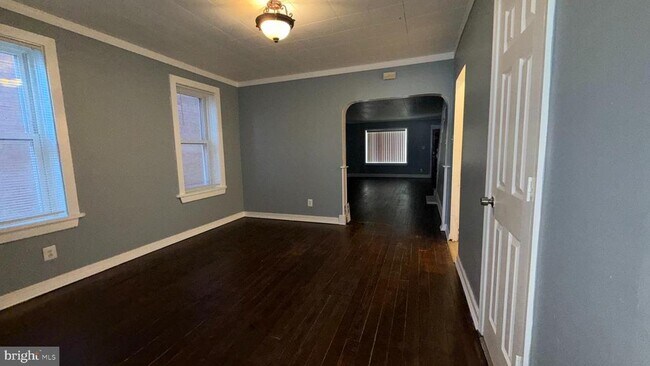 Photo - 339 Charles St