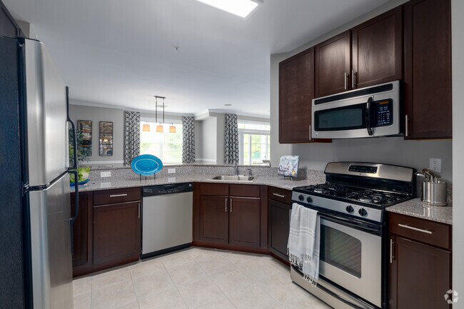 2BR, 2BA - 1,670SF - Kitchen - Princeton Terrace At West Windsor